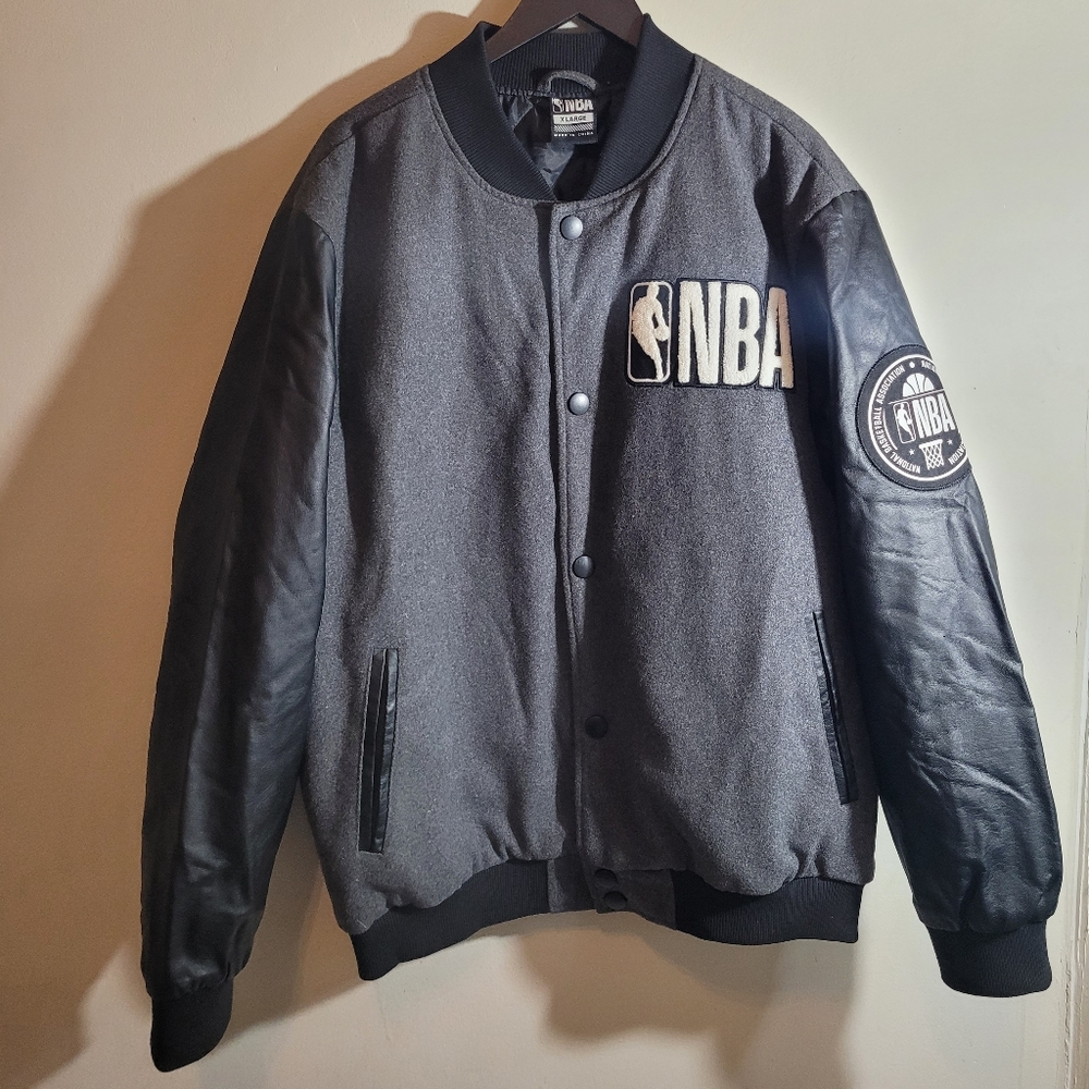 Men Bomber Jacket - Picture 2 of 8